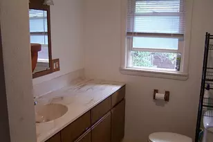 812 E Jefferson St, Waupun, WI 53963 - Photo 9