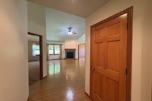 1002 N 2nd St, Monroe, WI 53566 - Photo 5