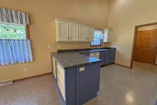 1002 N 2nd St, Monroe, WI 53566 - Photo 25