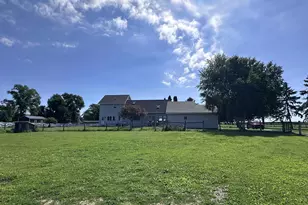 1626 S County Road C, Darien, WI 53114 - Photo 47