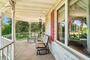 6443 Hickory Ln, Waunakee, WI 53597 - Photo 7