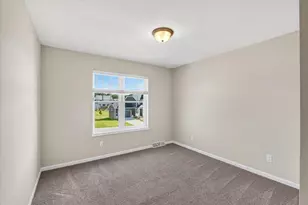 4085 Bear Tree Pkwy, DeForest, WI 53532 - Photo 27