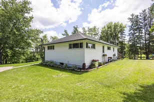 25732 Hammer Ln, Cuba City, WI 53807 - Photo 27
