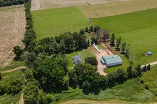 25732 Hammer Ln, Cuba City, WI 53807 - Photo 51