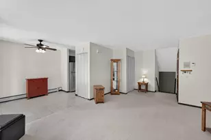 6245 Charing Cross Ln, Middleton, WI 53562 - Photo 5