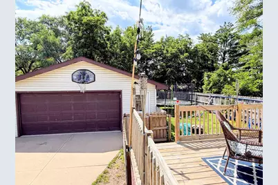 211 S Prairie Street, Prairie Du Chien, WI 53821 - Photo 3