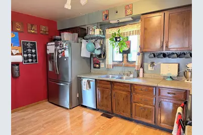 211 S Prairie Street, Prairie Du Chien, WI 53821 - Photo 15