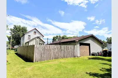 211 S Prairie Street, Prairie Du Chien, WI 53821 - Photo 37