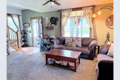 211 S Prairie Street, Prairie Du Chien, WI 53821 - Photo 11