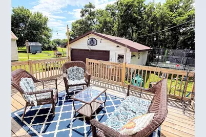 211 S Prairie Street, Prairie Du Chien, WI 53821 - Photo 5