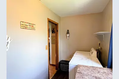 211 S Prairie Street, Prairie Du Chien, WI 53821 - Photo 27