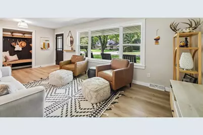 3489 Dell Drive, Madison, WI 53718 - Photo 7