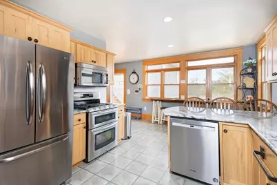 531 E Milwaukee Avenue, Fort Atkinson, WI 53538 - Photo 9