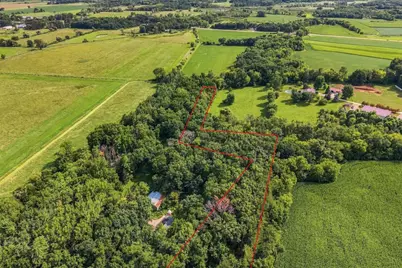 1787 Strawberry Road, Deerfield, WI 53531 - Photo 25