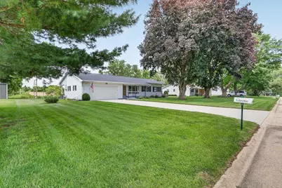 303 E Howe Street, Orfordville, WI 53576 - Photo 3