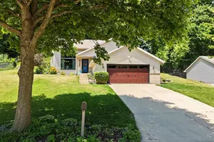 221 Yarrow Hill Dr, Cottage Grove, WI 53527 - Photo 49