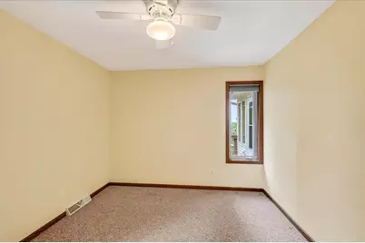 118 E Miller Road, Rio, WI 53960 - Photo 37