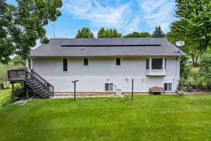 118 E Miller Rd, Rio, WI 53960 - Photo 5