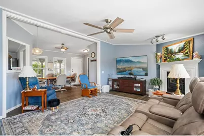 412 Harbor Heights Drive, Racine, WI 53185 - Photo 11
