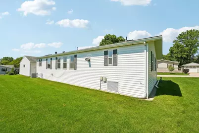 412 Harbor Heights Drive, Racine, WI 53185 - Photo 31