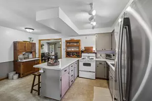 212 Madison St, Sauk City, WI 53583 - Photo 7