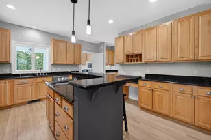1614 Blue Ridge Trail, Waunakee, WI 53597 - Photo 33