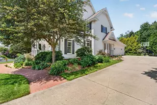 1614 Blue Ridge Trail, Waunakee, WI 53597 - Photo 5