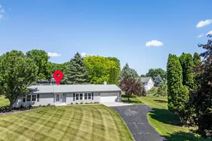 W846 North Ct, Green Lake, WI 54941 - Photo 3