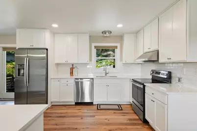 W846 North Court, Green Lake, WI 54941 - Photo 13