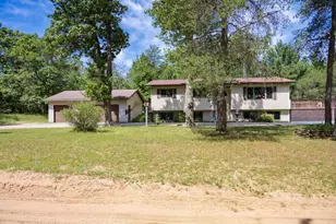 915 Deerborn Ave, Friendship, WI 53934 - Photo 1