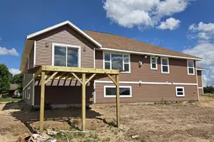 N7091 Still Point Trail, Pardeeville, WI 53954 - Photo 53