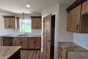 N7091 Still Point Trail, Pardeeville, WI 53954 - Photo 7