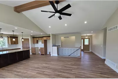 N7091 Still Point Trail, Pardeeville, WI 53954 - Photo 11