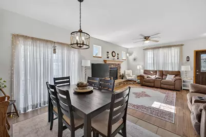 972 Stonehaven Drive, Sun Prairie, WI 53590 - Photo 7