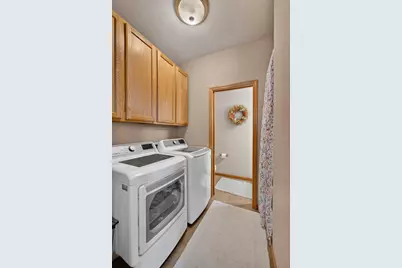 972 Stonehaven Drive, Sun Prairie, WI 53590 - Photo 13