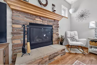 972 Stonehaven Drive, Sun Prairie, WI 53590 - Photo 5