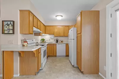 2104 Post Road, Madison, WI 53713 - Photo 11