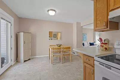 2104 Post Road, Madison, WI 53713 - Photo 13