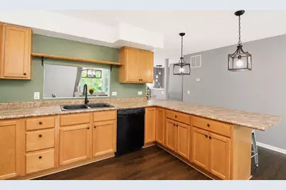 724 Crist Road, Beloit, WI 53511 - Photo 5