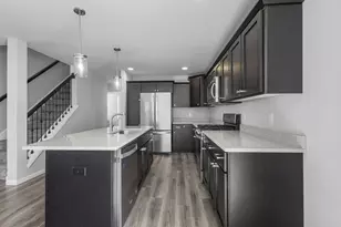 602 Schewe Rd, Madison, WI 53593 - Photo 7