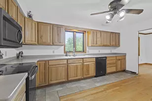7824 Caribou Ct, Verona, WI 53593 - Photo 13