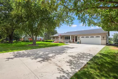 6624 Chestnut Circle, Windsor, WI 53598 - Photo 5