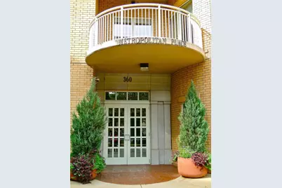 360 W Washington Avenue #503, Madison, WI 53703 - Photo 3