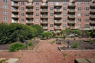 360 W Washington Ave, Madison, WI 53703 - Photo 25