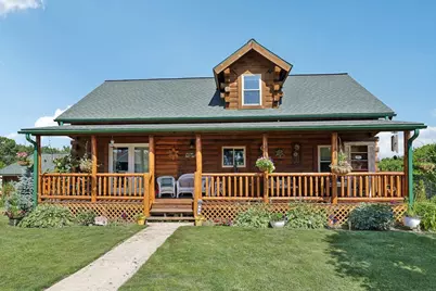 615 Lakeview Avenue, Merrimac, WI 53561 - Photo 1