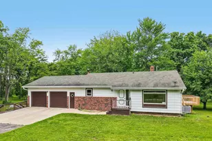 W1152 Fox Rd, Columbus, WI 53925 - Photo 39