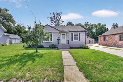 1129 Johnson Street, Beloit, WI 53511 - Photo 3
