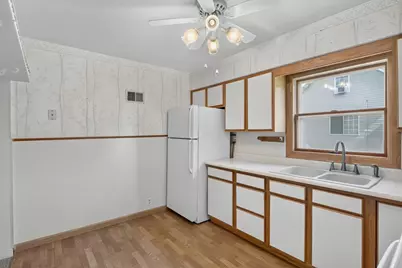 1129 Johnson Street, Beloit, WI 53511 - Photo 11
