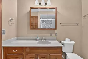 1129 Johnson St, Beloit, WI 53511 - Photo 23