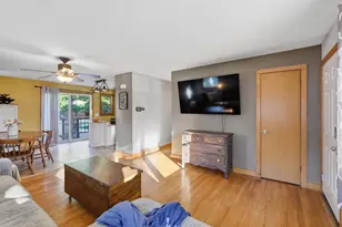 4617 Cody Ln, Madison, WI 53704 - Photo 5